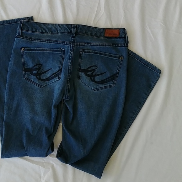 Express Jeans - Picture 4 of 6